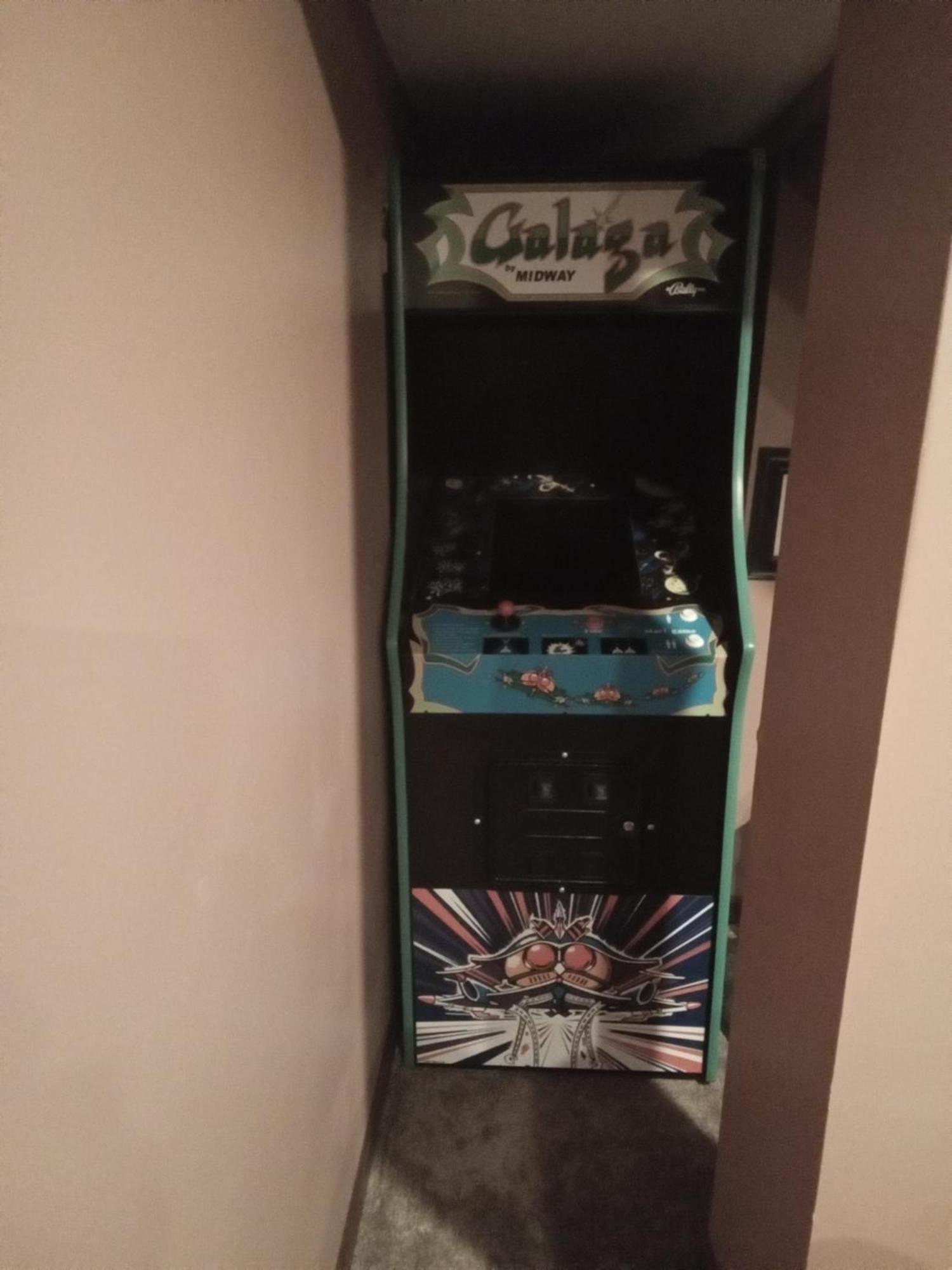 Super Suite With Sauna, Pool Table And Arcade Game ランシング エクステリア 写真